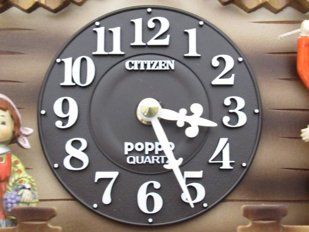 シチズン メルヘンハウス クオーツポッポ からくり時計 鳩時計 4